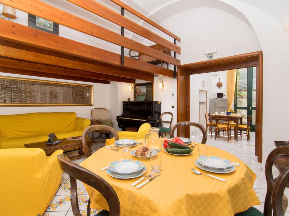 Apartment Locazione Turistica Emilia's By Interhome Sorrento